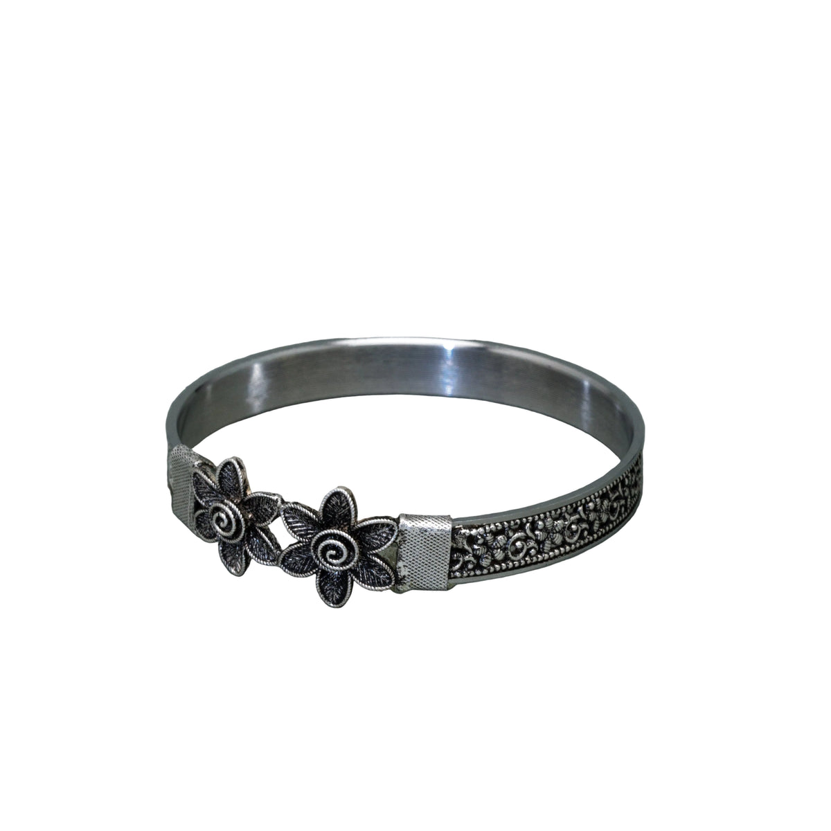 Oxidised Twin Spiral Flower Mukh Noa Bangle
