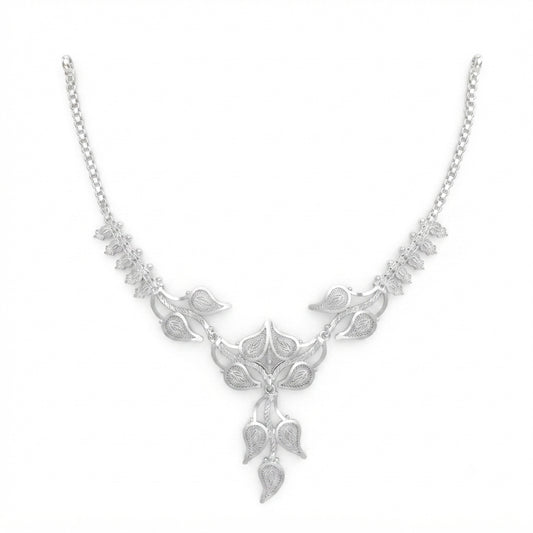 Leaf Vine Necklace