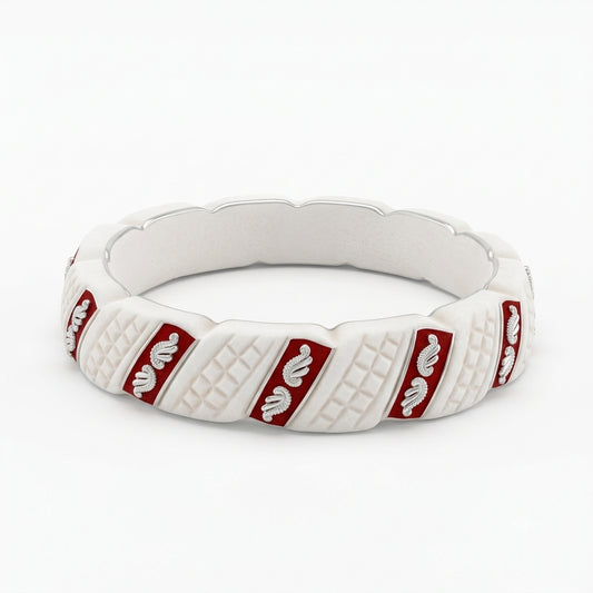 Step Pola Motif Sankha Bangle